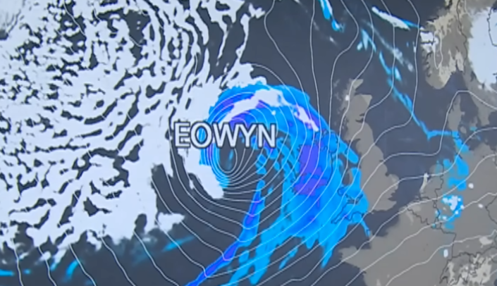 The map shows the predicted path of Storm Eowyn